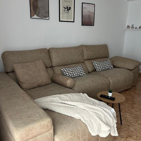 Piso Ideal Para Una Familia Ubicado Cerca Del Mar Blanes Exterior foto